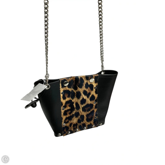Crossbody By Clothes Mentor, Size: Small