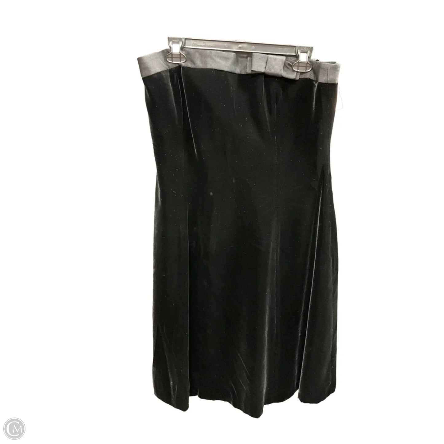 Dress Casual Short By Talbots In Black, Size: L