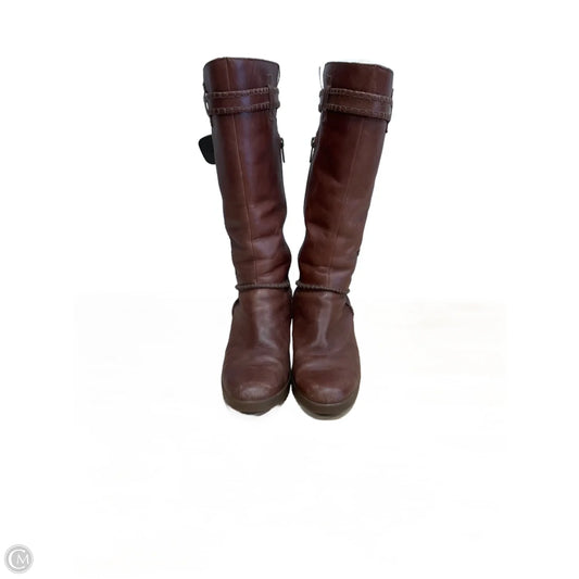 Boots Designer By Ugg In Brown, Size: 8