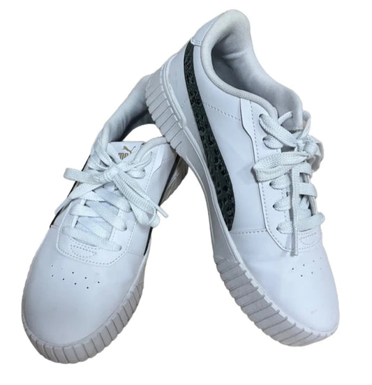Shoes Athletic By Puma In White, Size: 6