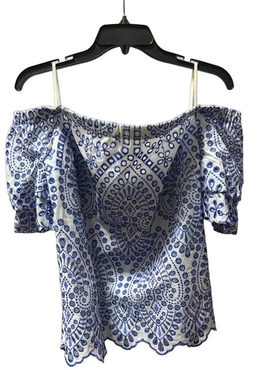 Top Short Sleeve Designer By Lilly Pulitzer In Blue, Size: L