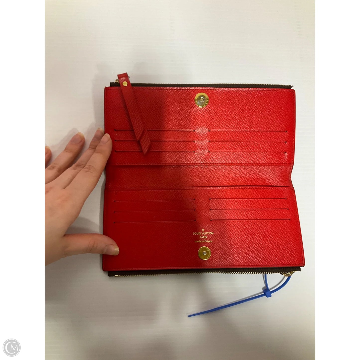 Wallet Luxury Designer By Louis Vuitton, Size: Large