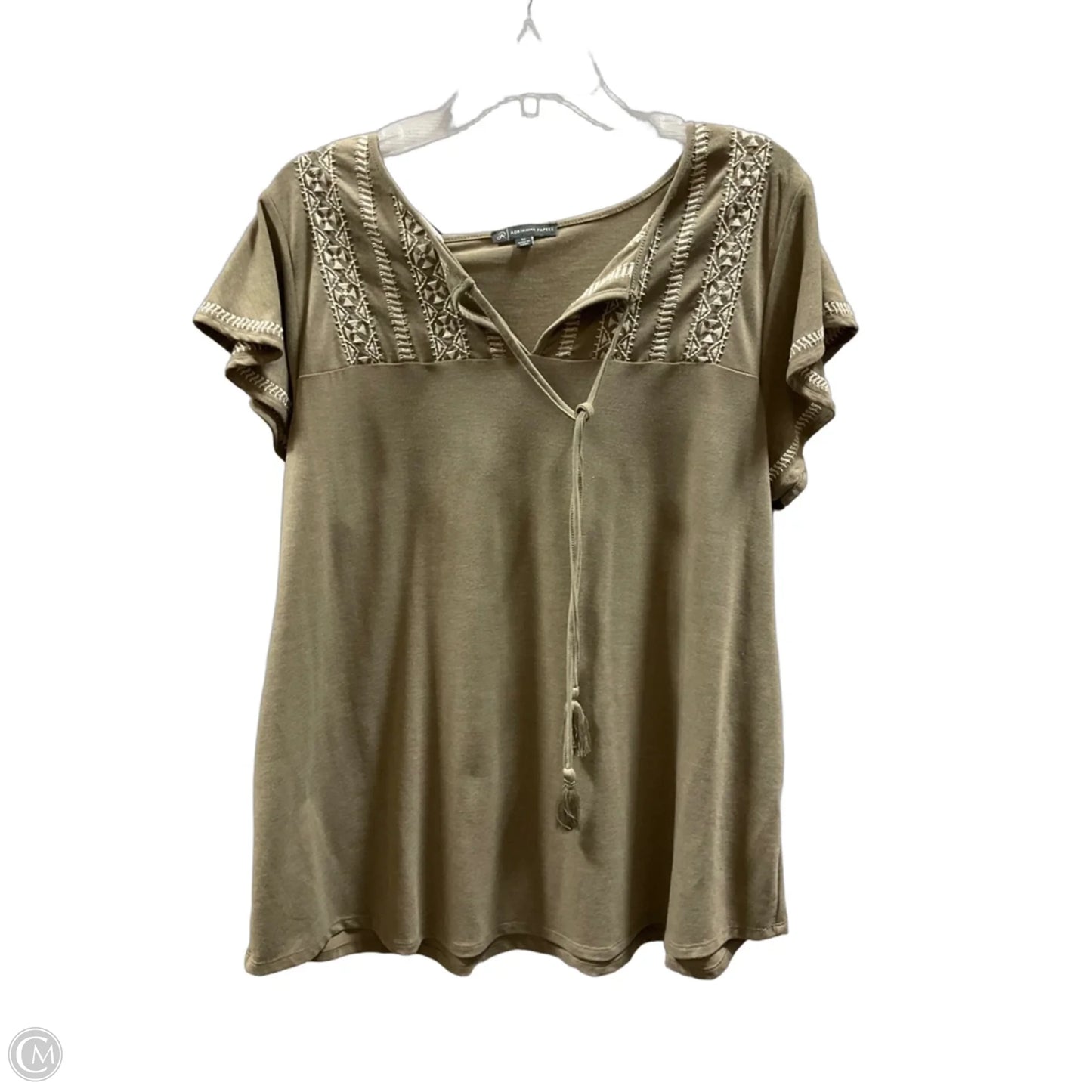 Top Short Sleeve By Express In Green, Size: S