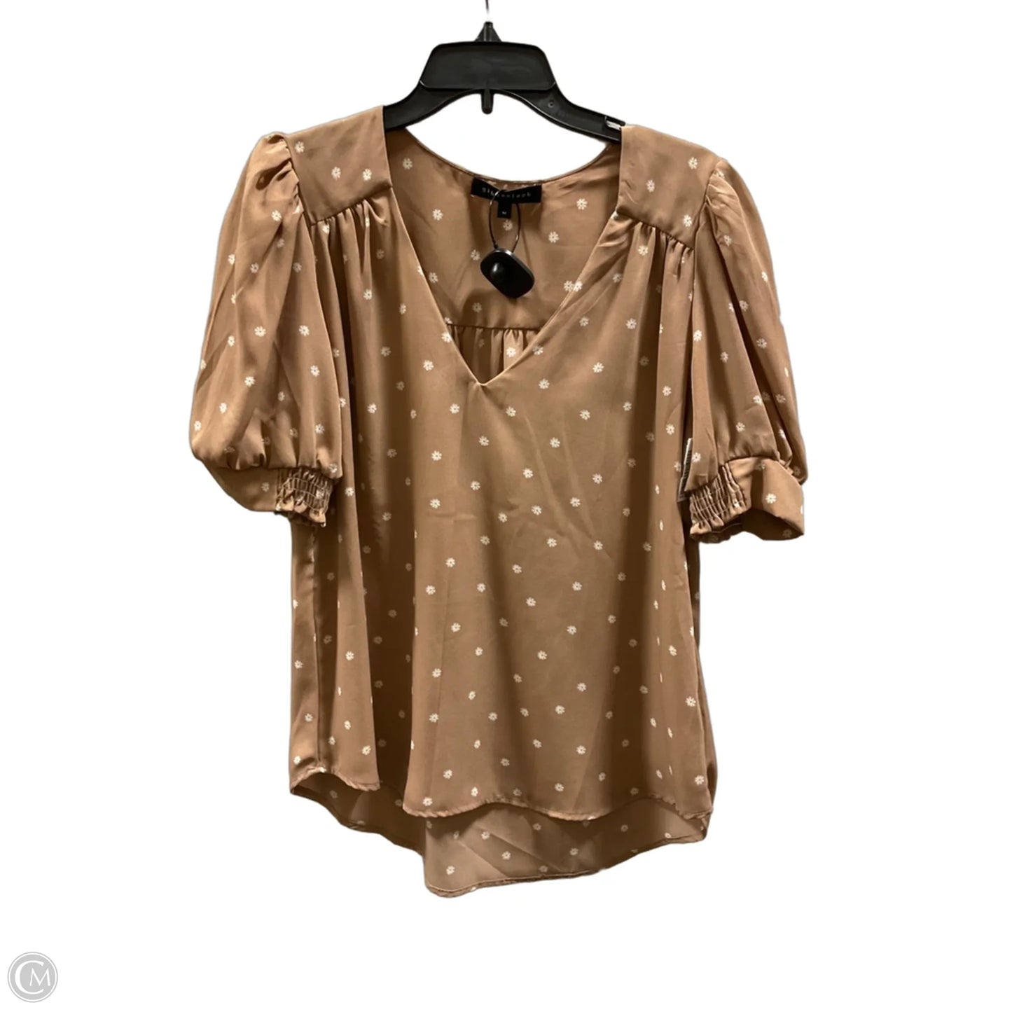 Top Short Sleeve By Gibson In Tan, Size: M
