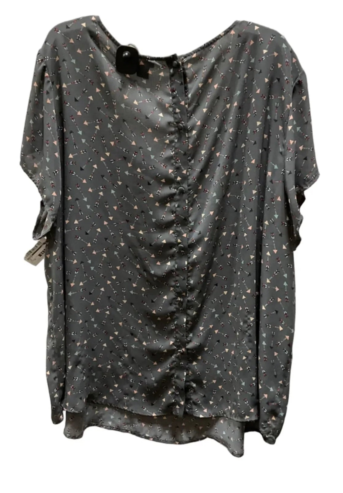 Top Short Sleeve By Torrid In Grey, Size: 4x