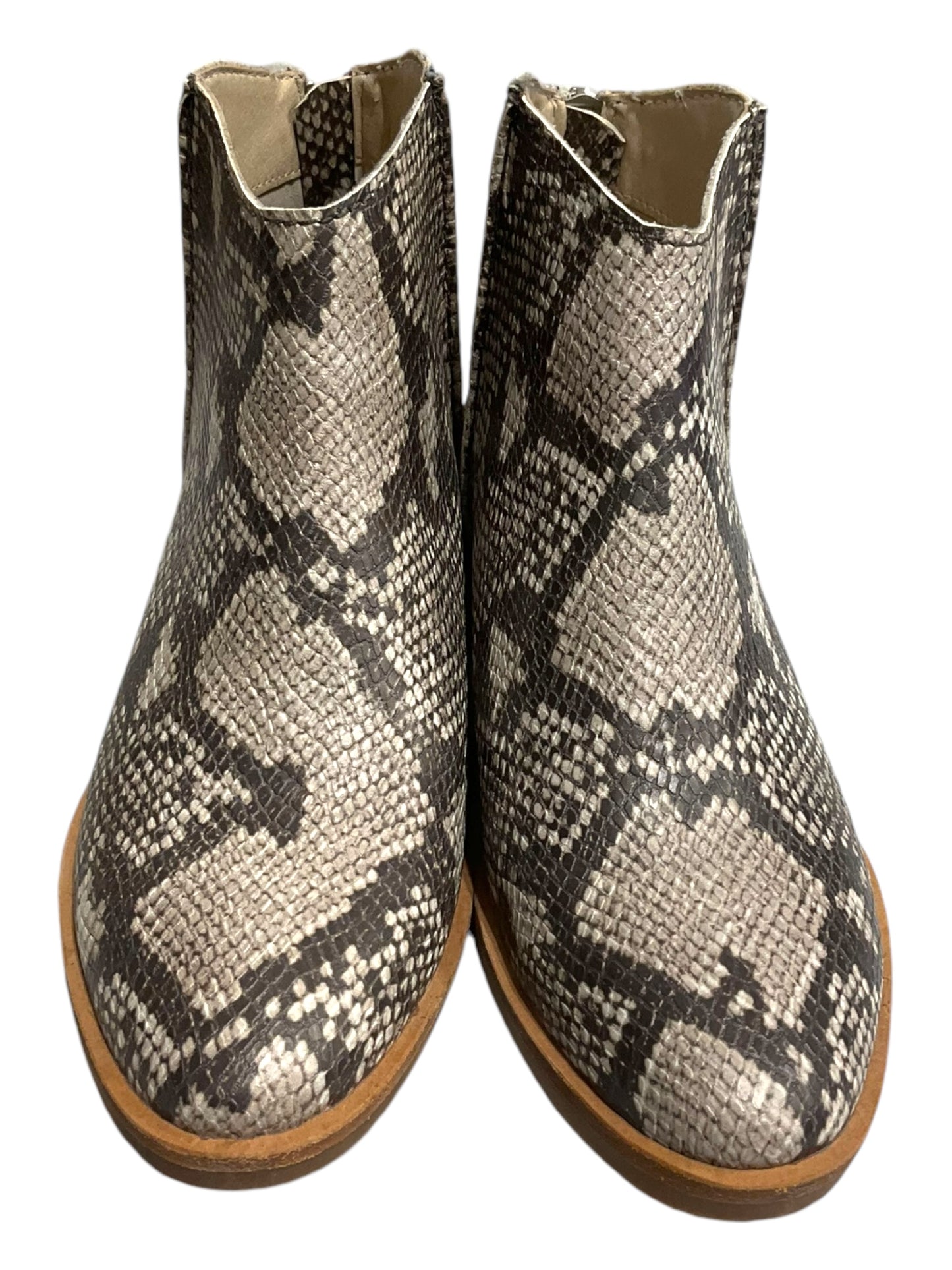 Boots Ankle Flats By Dolce Vita In Snakeskin Print, Size: 6.5