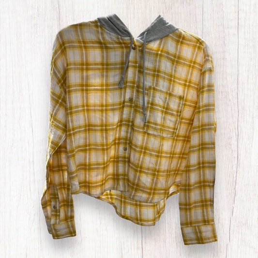 Top Long Sleeve By Ultra Flirt In Plaid Pattern, Size: L