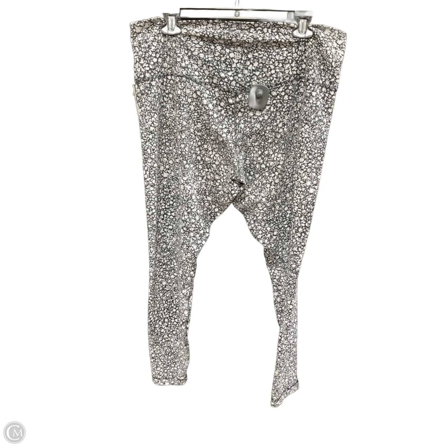 Athletic Leggings By Lululemon In Black & White, Size: 18