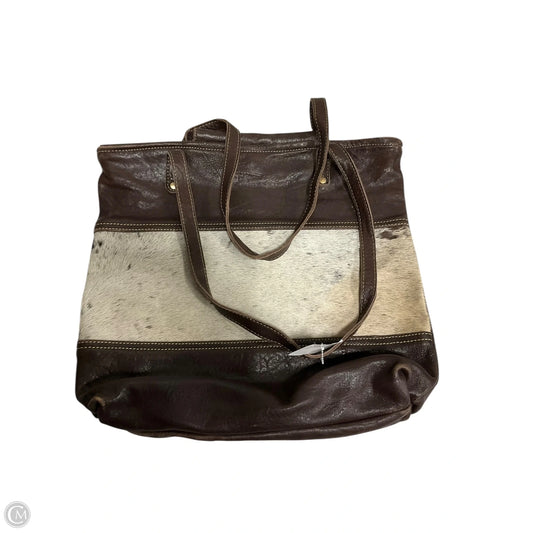 Handbag Leather By Myra, Size: Medium