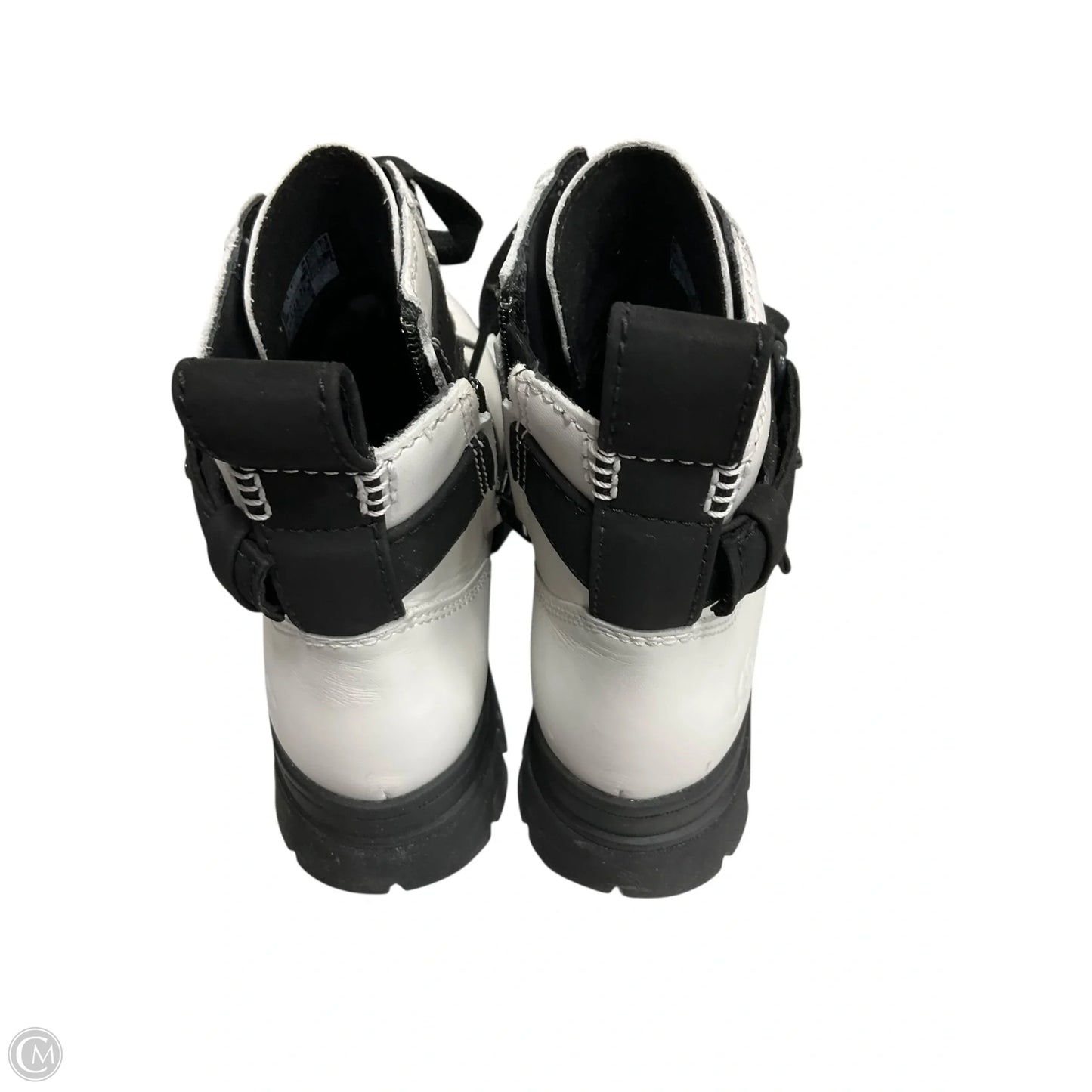 Boots Designer By Ugg In White, Size: 7