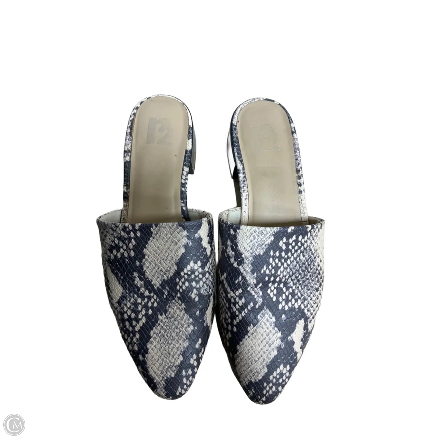 Shoes Flats By Cmf In Animal Print, Size: 6