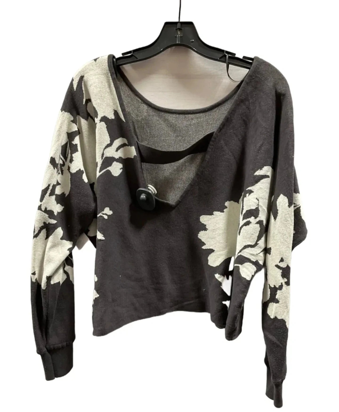 Top Long Sleeve By Daily Practice By Anthropologie In Grey, Size: M