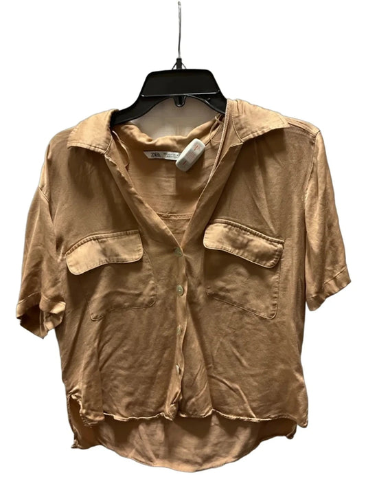 Top Short Sleeve By Zara In Beige, Size: S