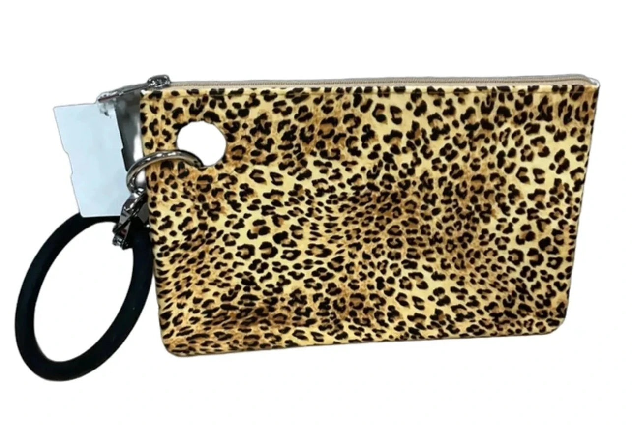 Wallet By Cmf, Size: Medium