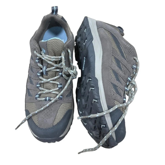 Shoes Hiking By Columbia In Brown, Size: 8