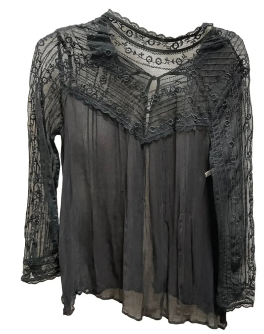 Top Long Sleeve By Kimichi Blue In Black, Size: M