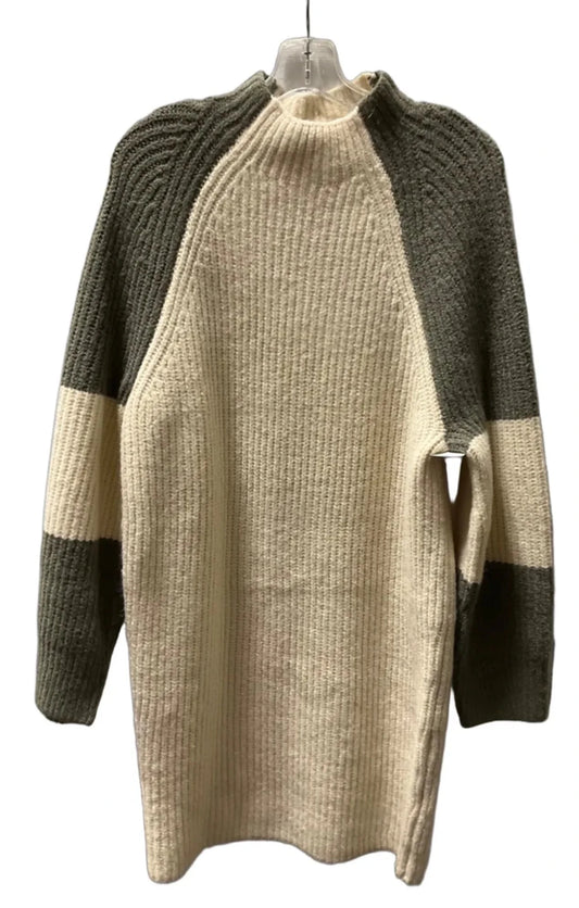 Dress Casual Short By Express In Cream, Size: S