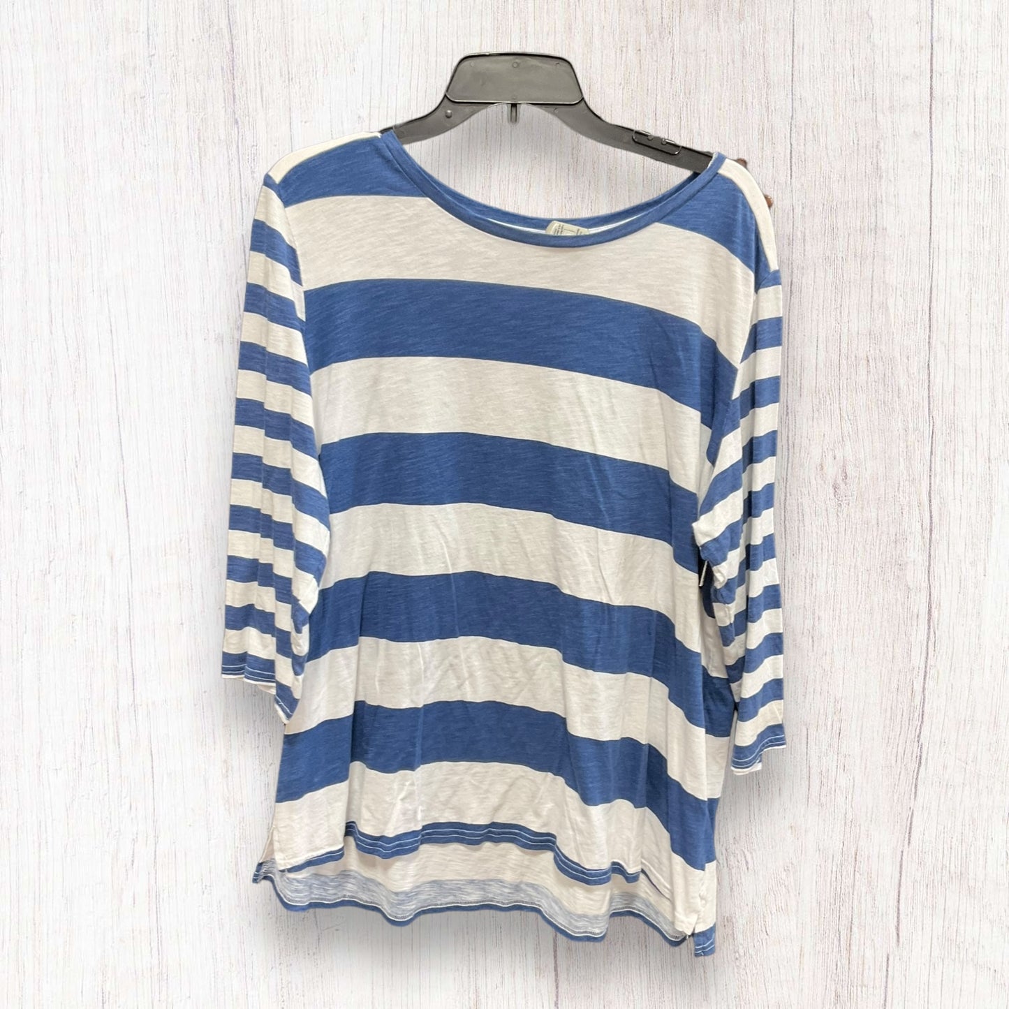 Top 3/4 Sleeve By Maurices In Striped Pattern, Size: Xxl