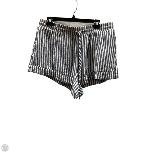 Shorts By Universal Thread In Striped Pattern, Size: L