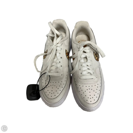 Shoes Athletic By Nike In White, Size: 6.5