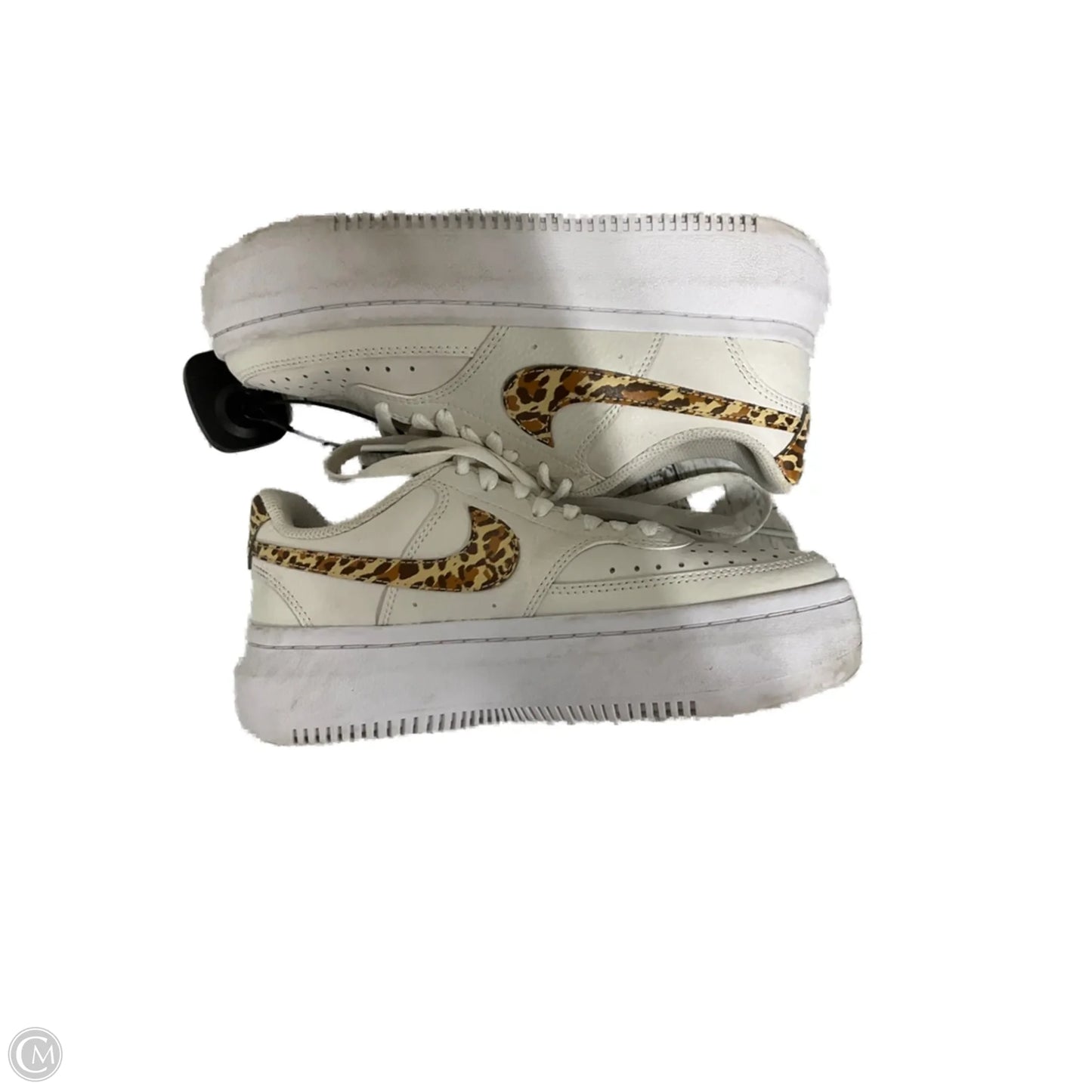 Shoes Athletic By Nike In White, Size: 6.5