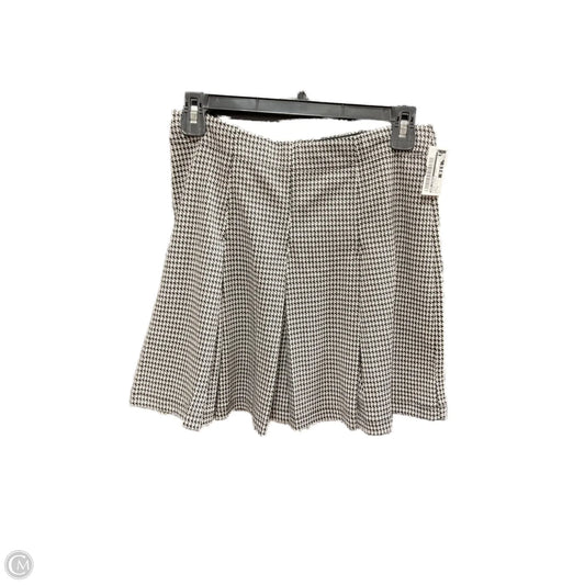 Skirt Mini & Short By Max Studio In Black & White, Size: S