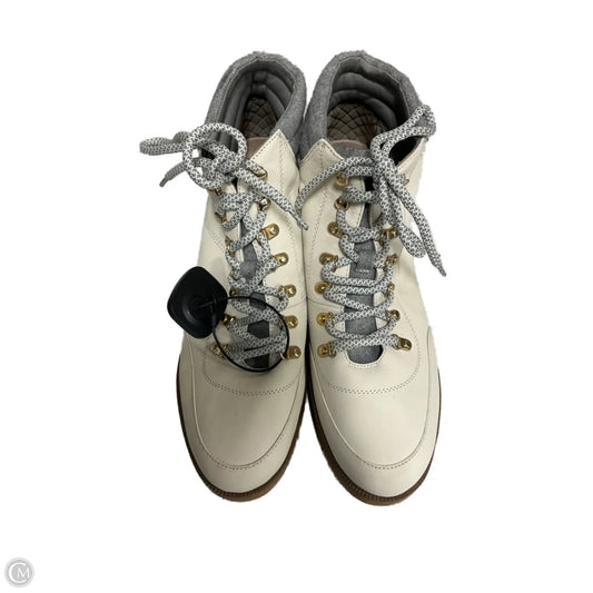 Boots Ankle Heels By Dr Scholls In White, Size: 11