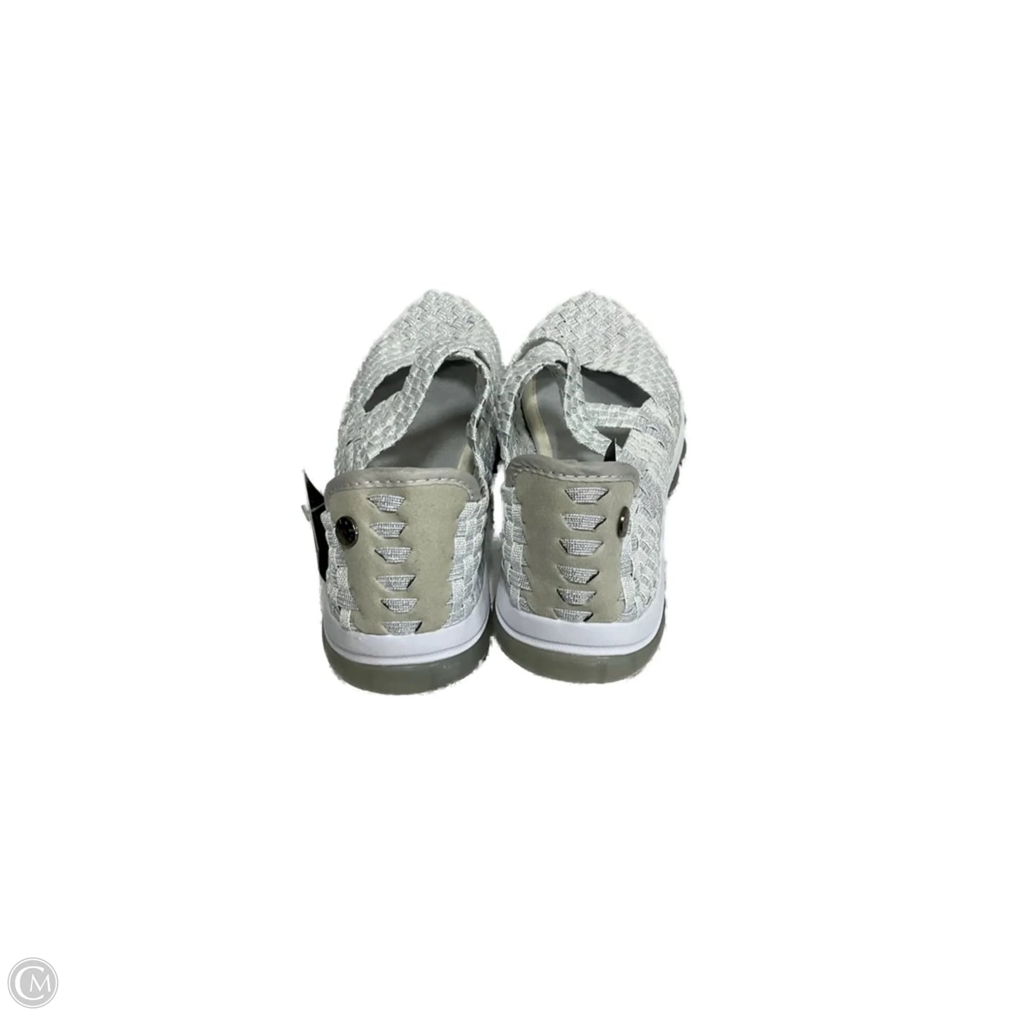 Shoes Flats By Bernie Mev In Silver, Size: 8.5