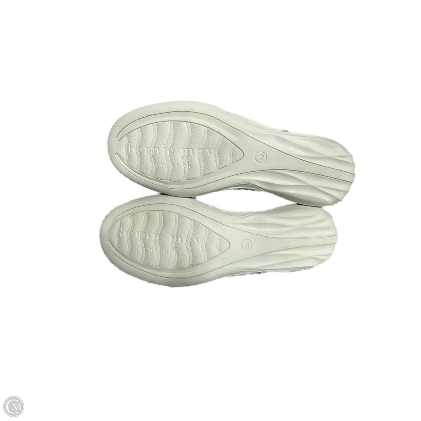 Shoes Flats By Bernie Mev In Silver, Size: 8.5