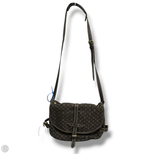 Crossbody Luxury Designer By Louis Vuitton, Size: Medium