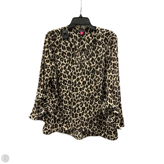 Top Long Sleeve By Vince Camuto In Animal Print, Size: L