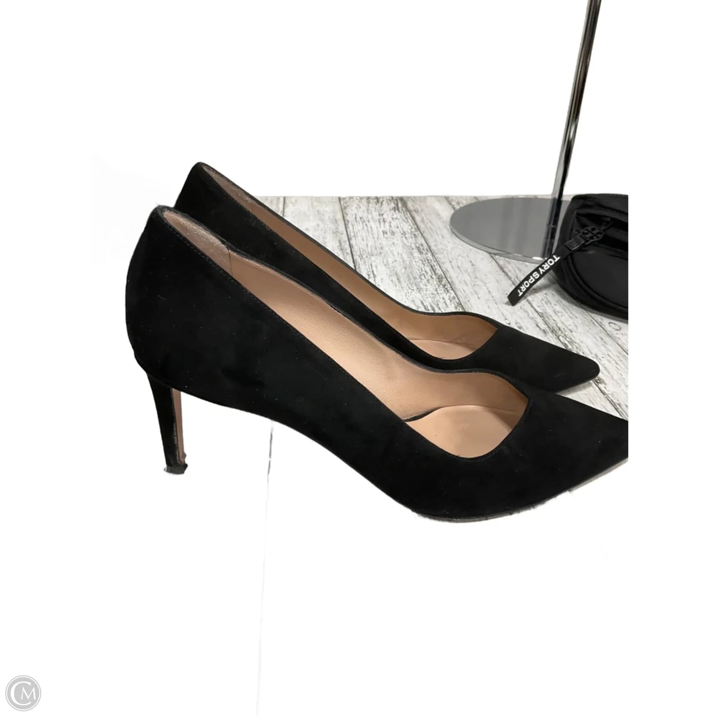 Shoes Designer By Stuart Weitzman In Black, Size: 9