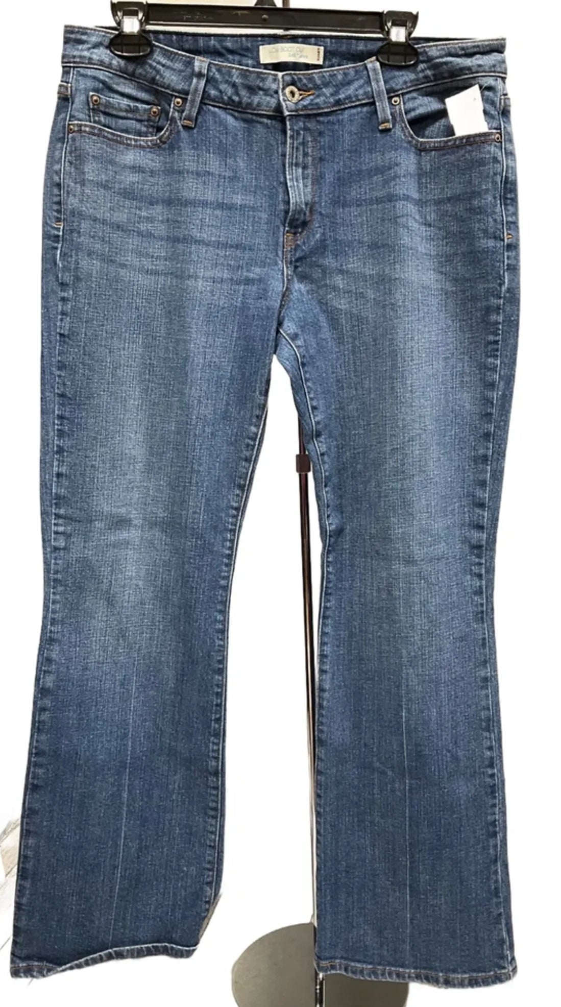 Jeans Boot Cut By Levis In Blue Denim, Size: 14