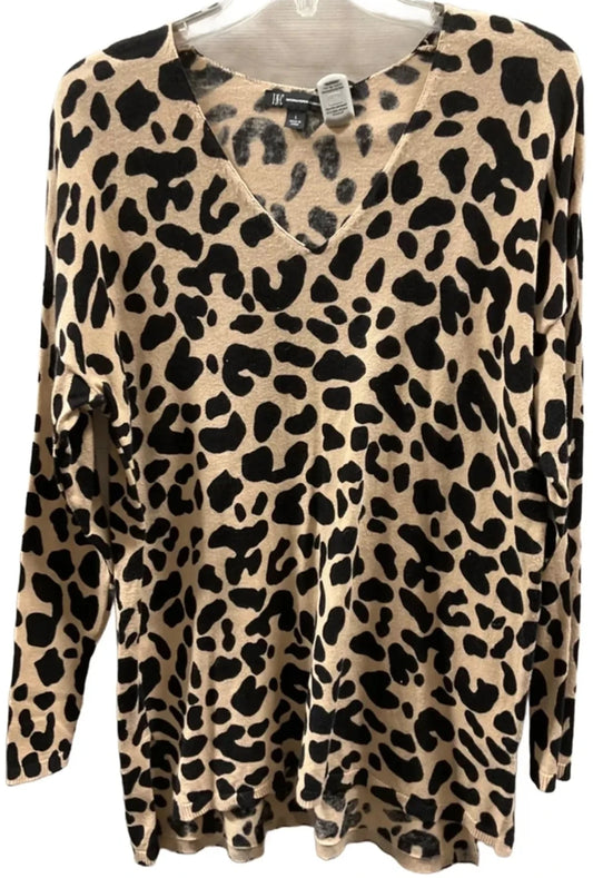Top Long Sleeve By International Concepts In Animal Print, Size: L