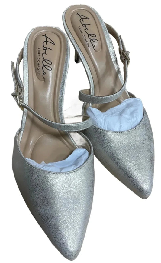 Shoes Heels Kitten By Abella In Beige, Size: 6.5