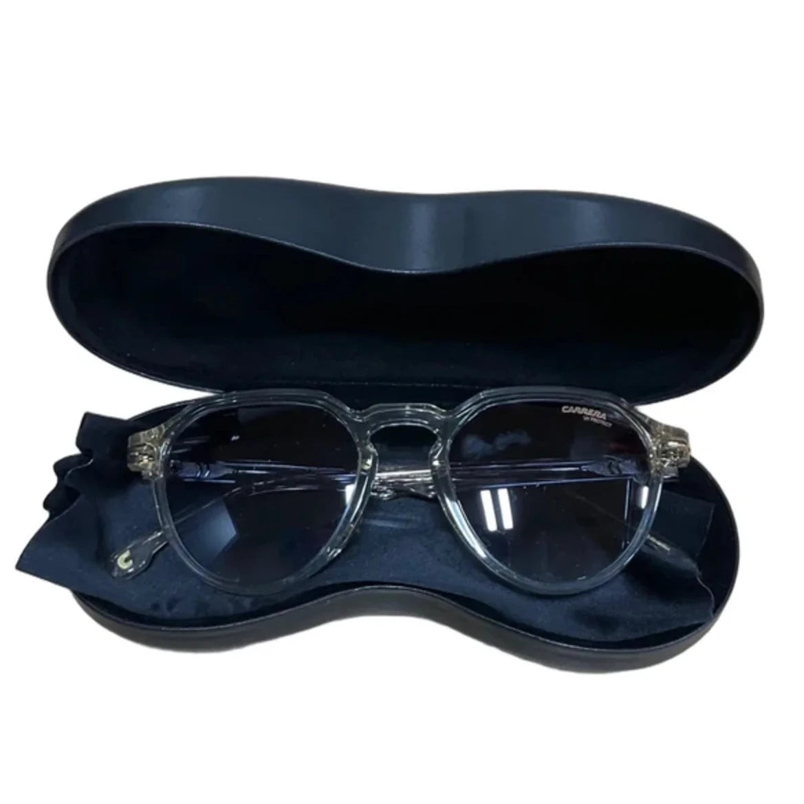 Sunglasses Designer By Carrera Y Carrera