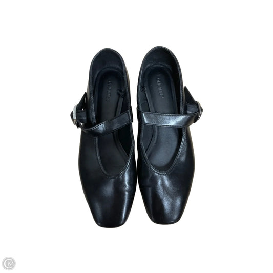 Shoes Flats By Old Navy In Black, Size: 8