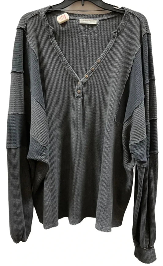 Top Long Sleeve By We The Free In Grey, Size: Xl