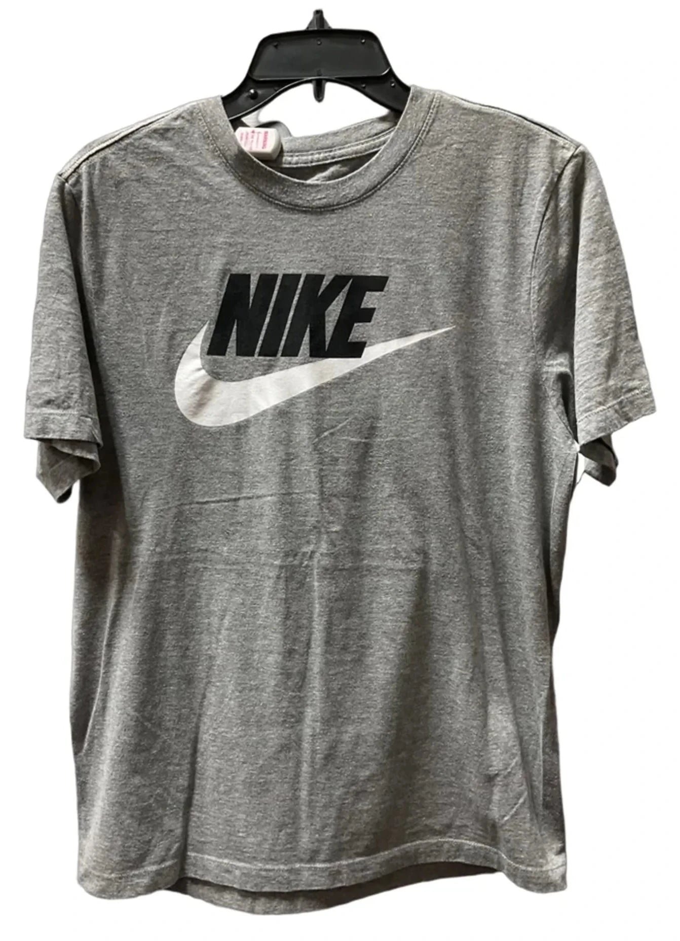 Athletic Top Short Sleeve By Nike In Grey, Size: M