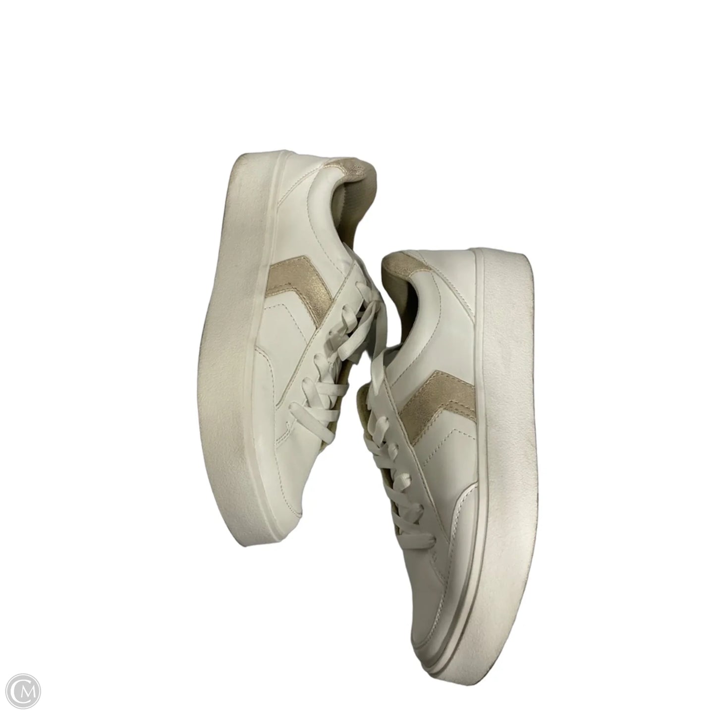 Shoes Sneakers By Dr Scholls In White, Size: 8