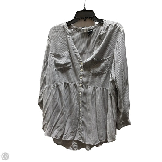 Top Long Sleeve By Torrid In Striped Pattern, Size: 1x