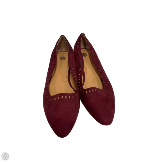 Shoes Flats By Cmf In Maroon, Size: 8.5