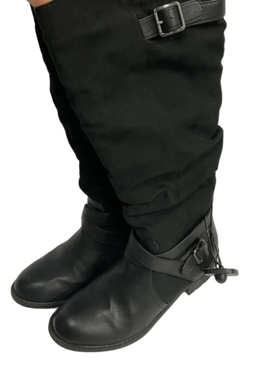 Boots Knee Flats By St Johns Bay In Black, Size: 7