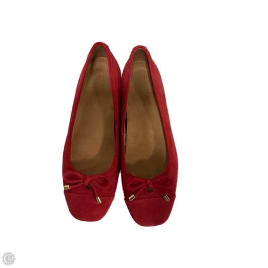 Shoes Flats By Vionic In Red, Size: 7