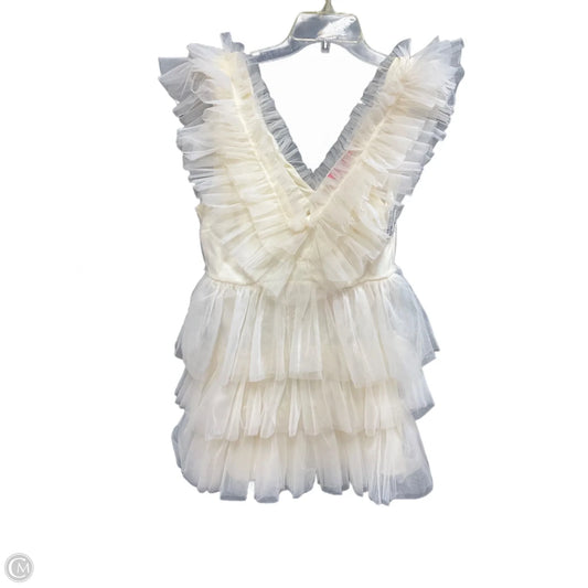 Dress Party Short By Betsey Johnson In Cream, Size: L