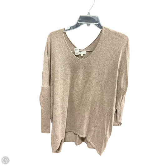 Top Long Sleeve By Miracle In Beige, Size: S