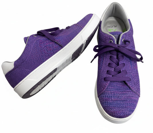 Shoes Athletic By Cma In Purple, Size: 9.5