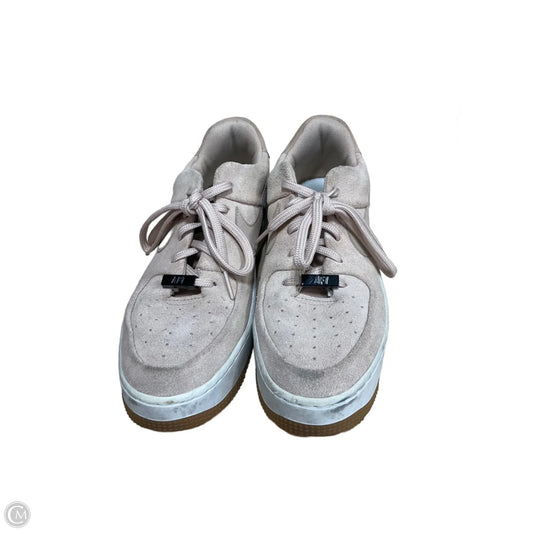 Shoes Sneakers By Nike In Beige, Size: 8