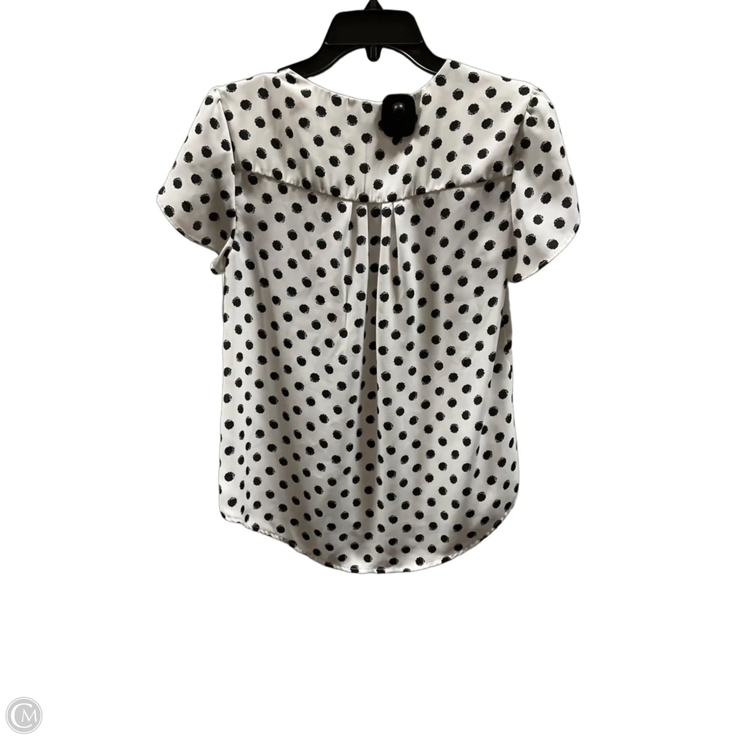 Top Short Sleeve By Hawthorn In Polkadot Pattern, Size: S
