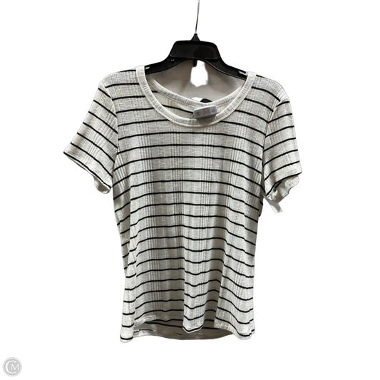 Top Short Sleeve By Maurices In Striped Pattern, Size: M